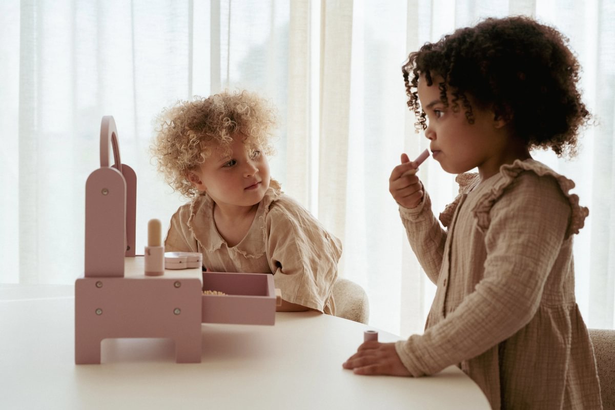 Little Dutch Schminktisch für Kinder mit Zubehör
