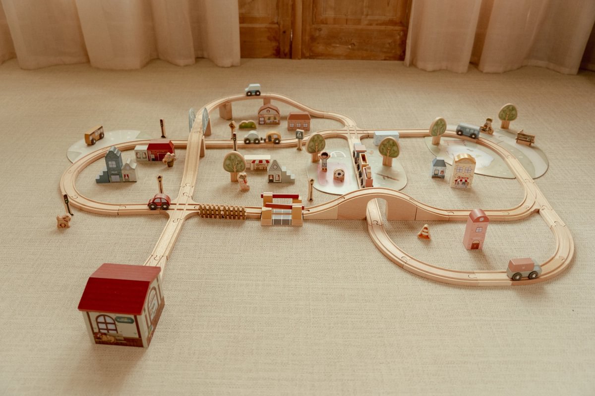 Set de tren de madera XL – 113 piezas | Little Dutch