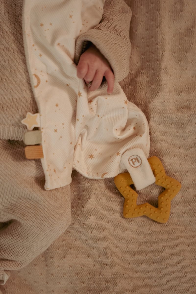 Mazlíček s kousátkem Newborn Naturals – možnost personalizace | Little Dutch