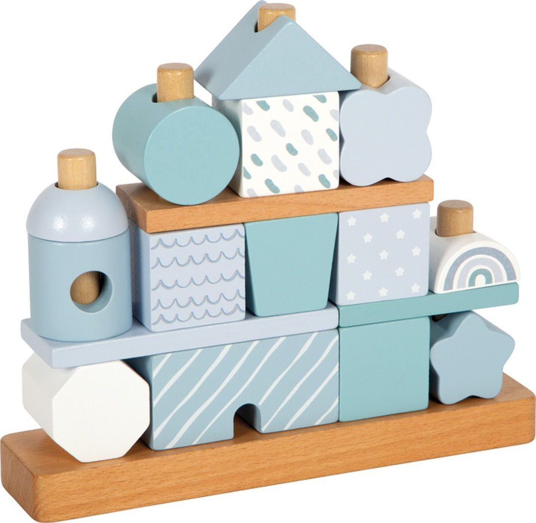 small foot Stapelhaus Blau aus Holz mit 18 Bausteinen – aufgebaut