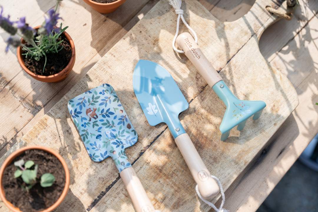 Kinder-Gartenset Forest Friends mit Metallwerkzeugen und Holzgriffen