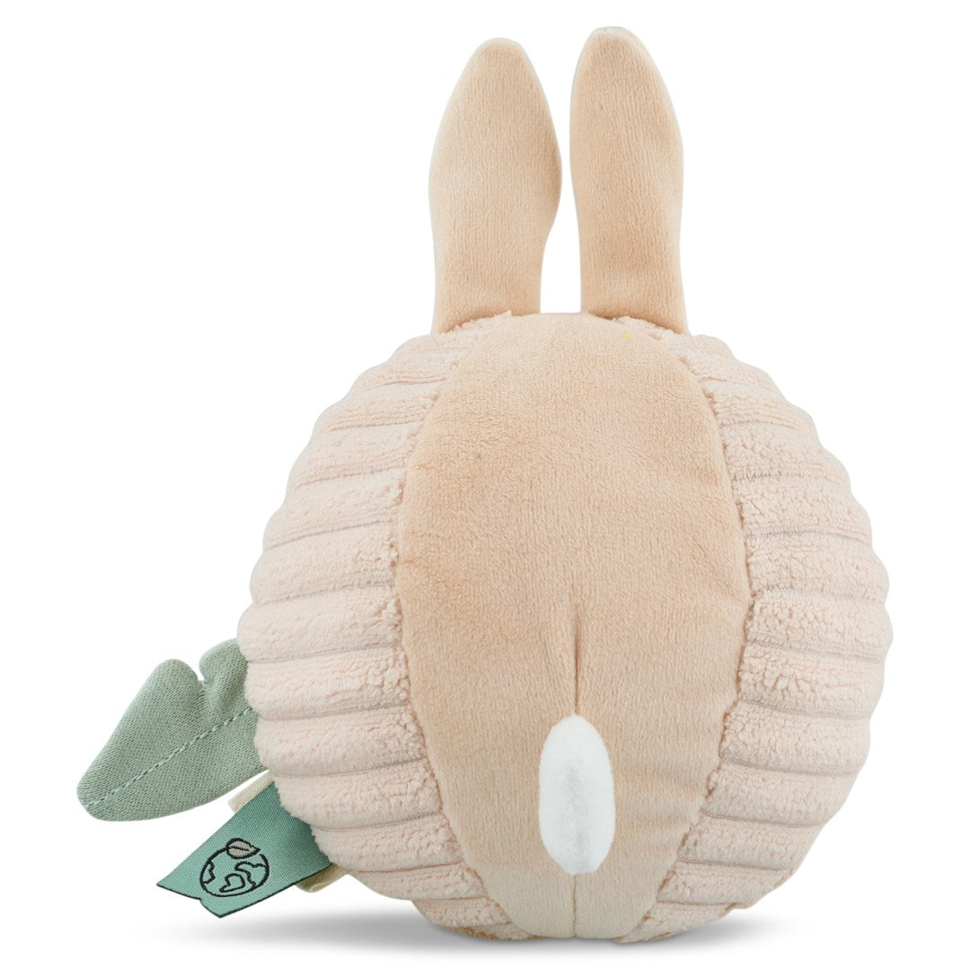 Trixie Klangball Frau Hase aus Bio-Baumwolle – Detailansicht