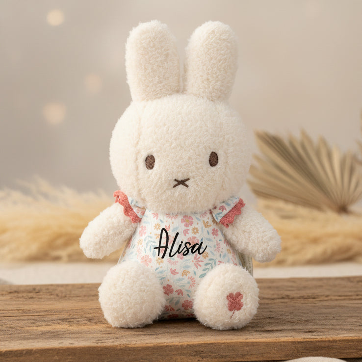 Personalisiertes Miffy Kuscheltier Lucky Blossom 20 cm in Rosa mit Namen