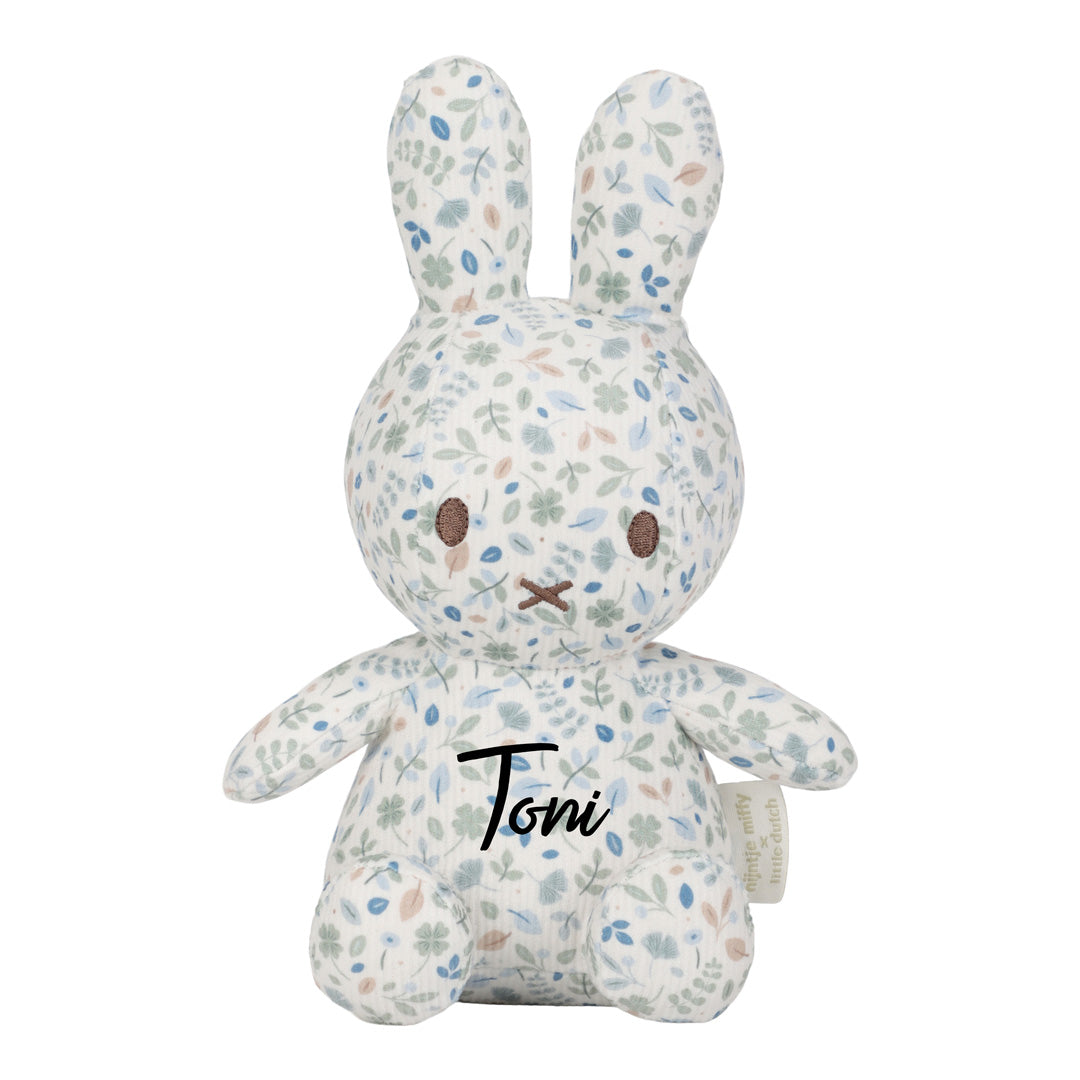 Personalisiertes Miffy Kuscheltier Lucky Leaves 20 cm mit Name per Plott – blauer All-over-Print Kuschelhase als Babygeschenk