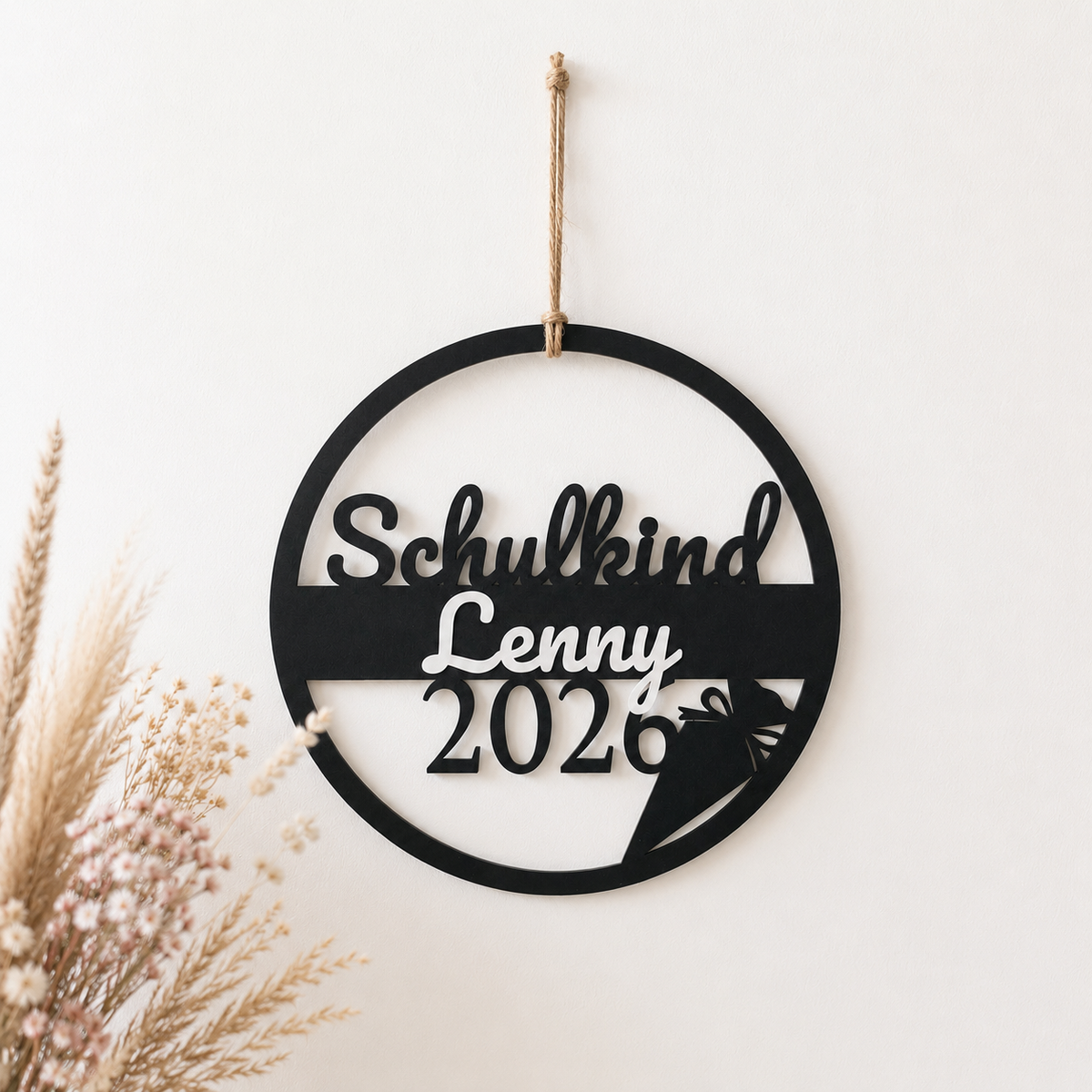 Personalisiertes Einschulungsschild 2026 als Türschild mit Name Lenny in Weiß