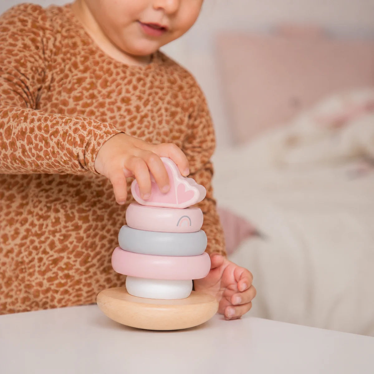 Tour de Pyramide en bois personnalisée Rose de Label Label - Cadeau de naissance