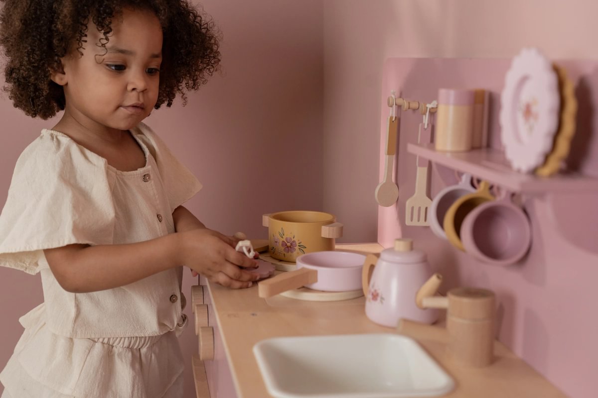 Cocina de juguete de madera rosa | Little Dutch