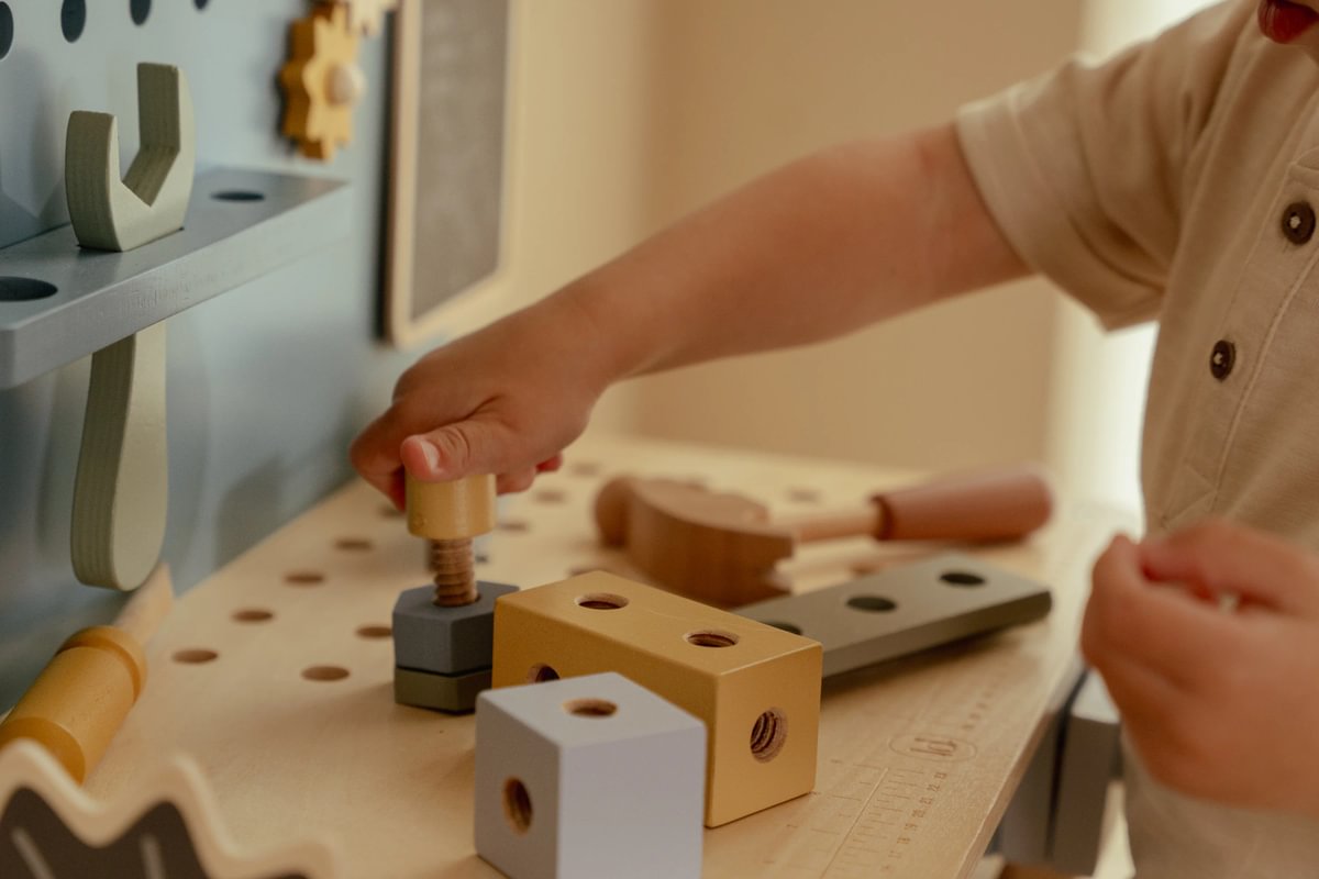 Little Dutch Holz-Werkbank in Blau – Ansicht 10