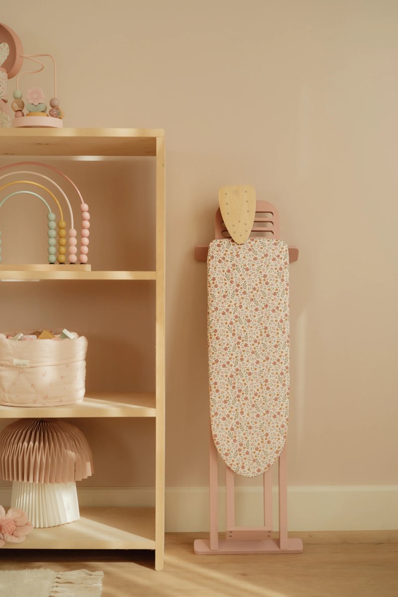 Houten strijkplank met strijkijzer | Little Dutch