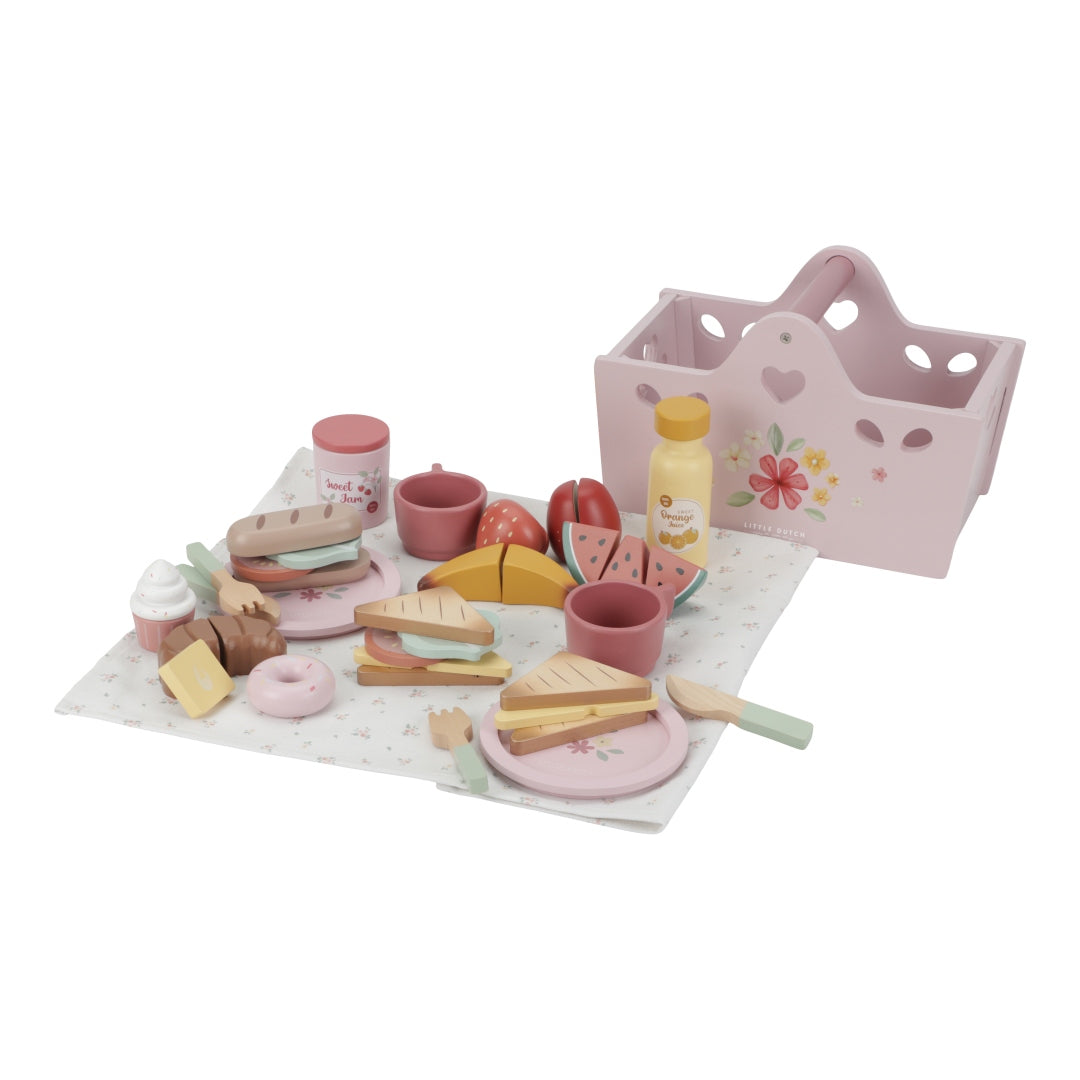Little Dutch Picknick-Set aus Holz – Produktansicht des 31-teiligen Rollenspielsets mit Korb, Geschirr und Spiellebensmitteln