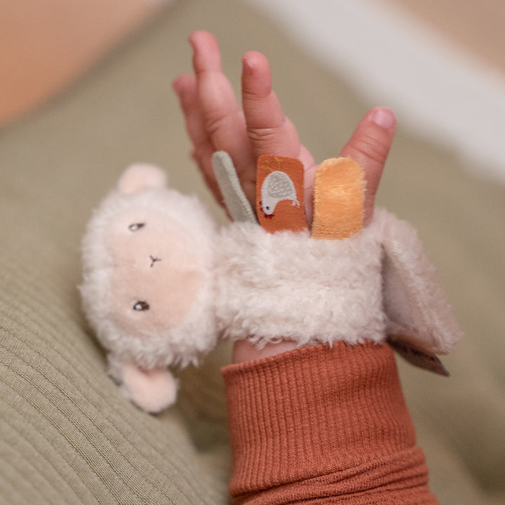 Little Dutch Handgelenkrassel Schaf Little Farm als Gratis-Geschenk