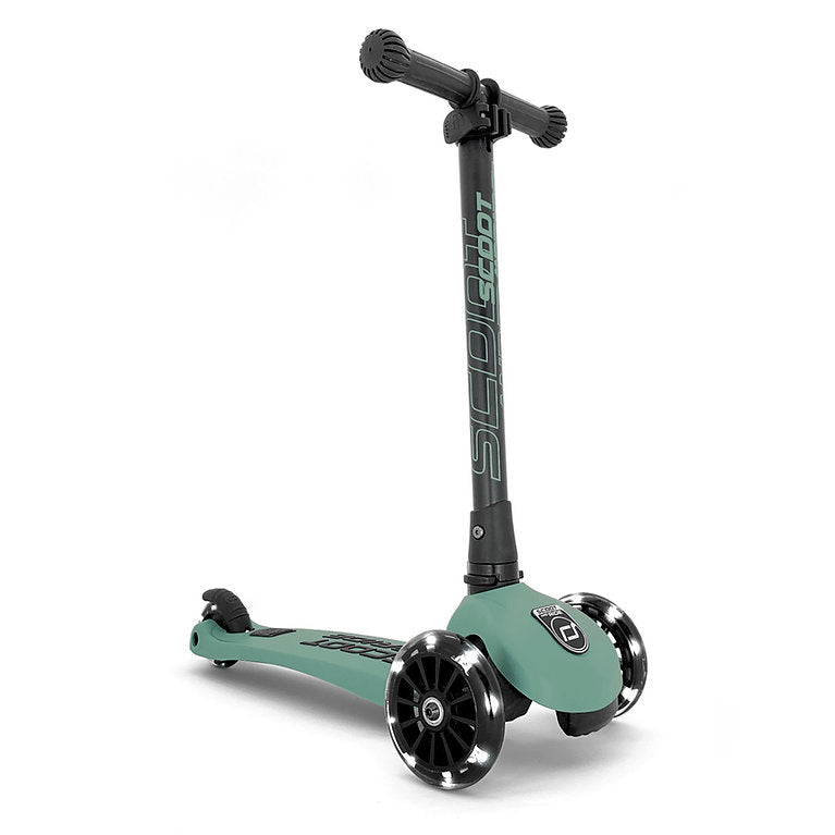 Scooter Highwaykick 3, LED Forest | Scoot &amp; Ride
