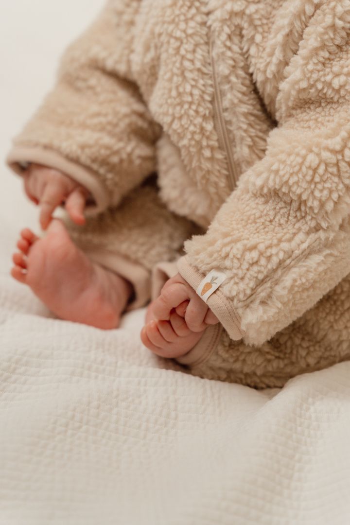 Baby Bunny Teddy-Strampler Sand mit Frontreißverschluss