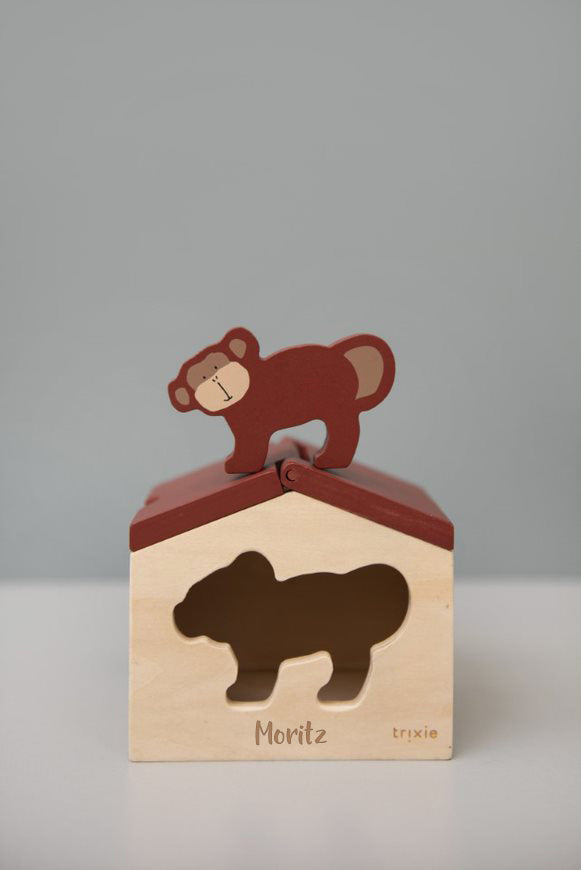 Trixie Formen-Steckspiel Holz – Herr Affe – mit Affenfigur am Steckhaus