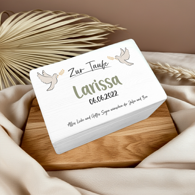 Personalisierte Erinnerungsbox XL in Weiß aus Holz mit Name und Motiv