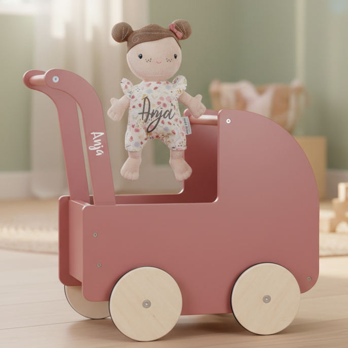 Holz-Puppenwagen mit Kuschelpuppe und Namenspersonalisierung